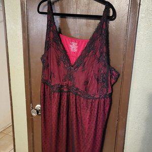 4X Catherine's Red and Black Lace Nightgown Chemise Lingerie Sexy Comfy NWOT